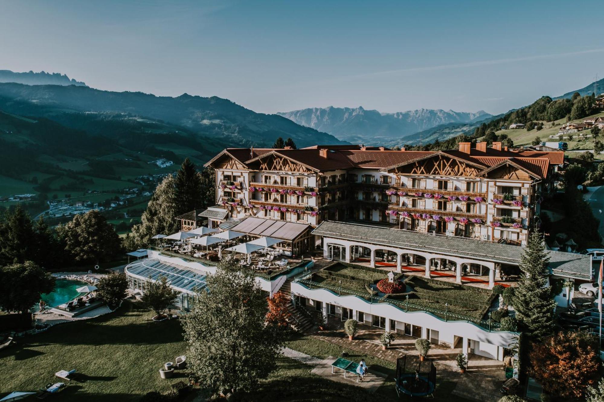 Hotel Oberforsthof Sankt Johann im Pongau Exterior photo
